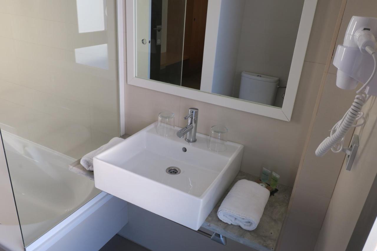 Hotel Alboran カルボネラス エクステリア 写真